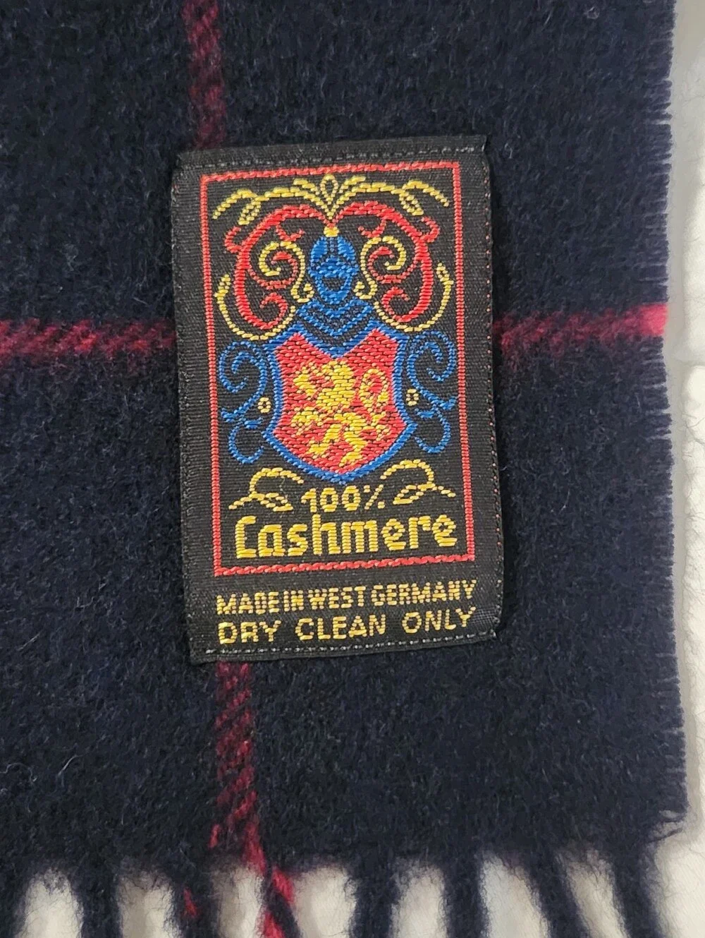 B. Altman & Co. Cashmere Scarf Unisex Navy Plaid 56